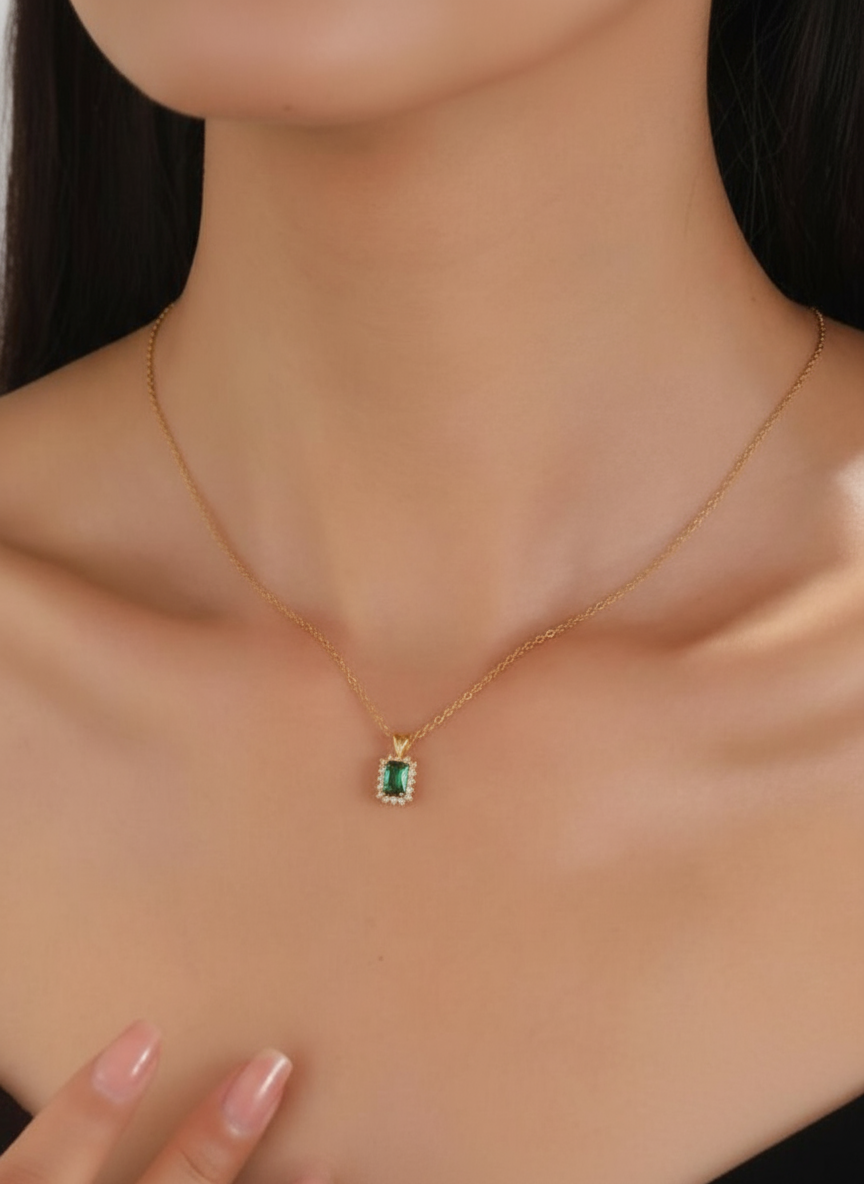 Luxury Large Emerald Cut Green Zircon - Image 4