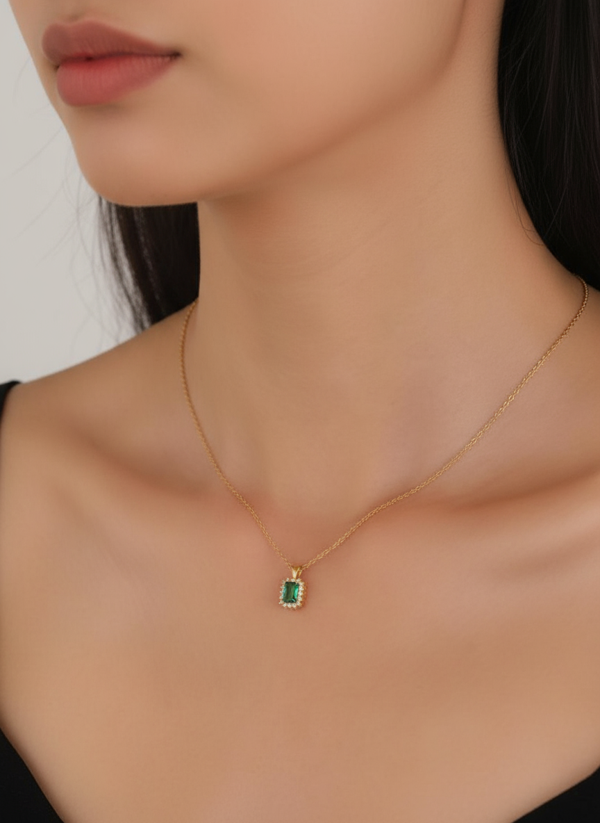 Luxury Large Emerald Cut Green Zircon - Image 3