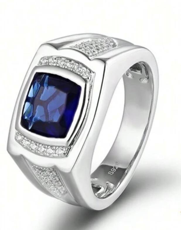 The Classic Elegance Ring - Image 3