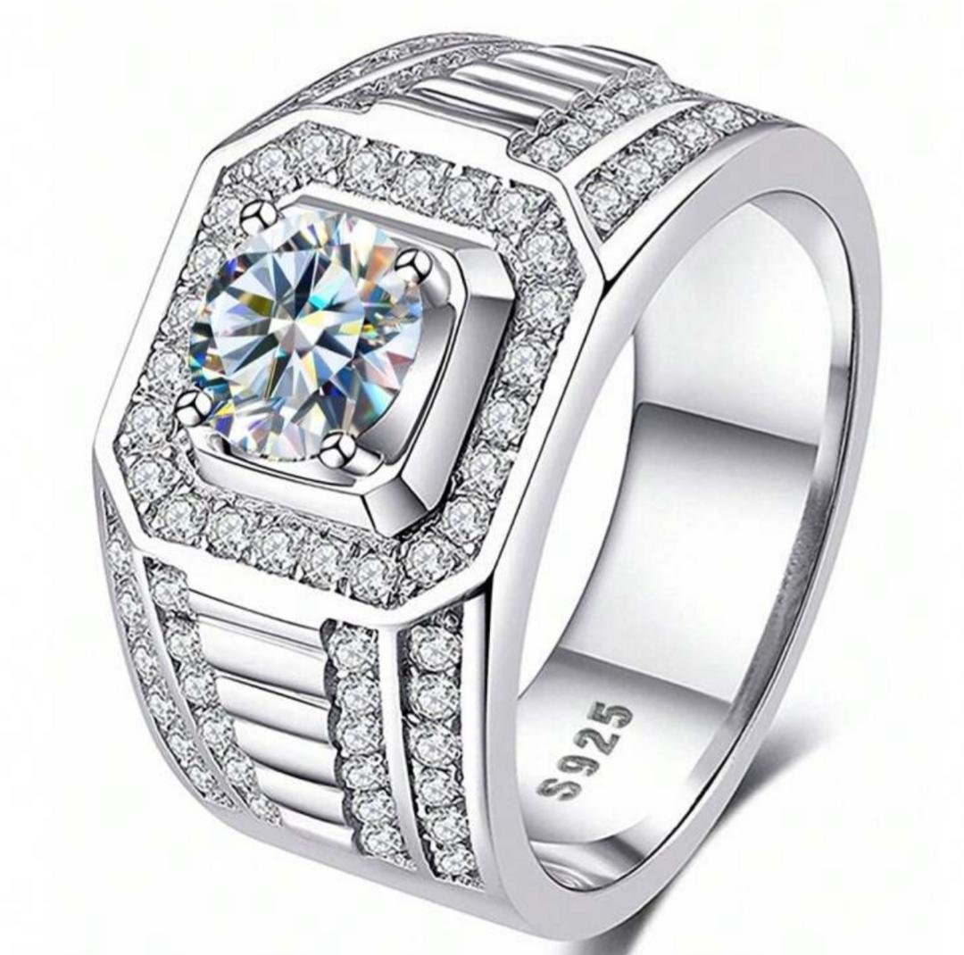 The Brilliant Elegance Ring